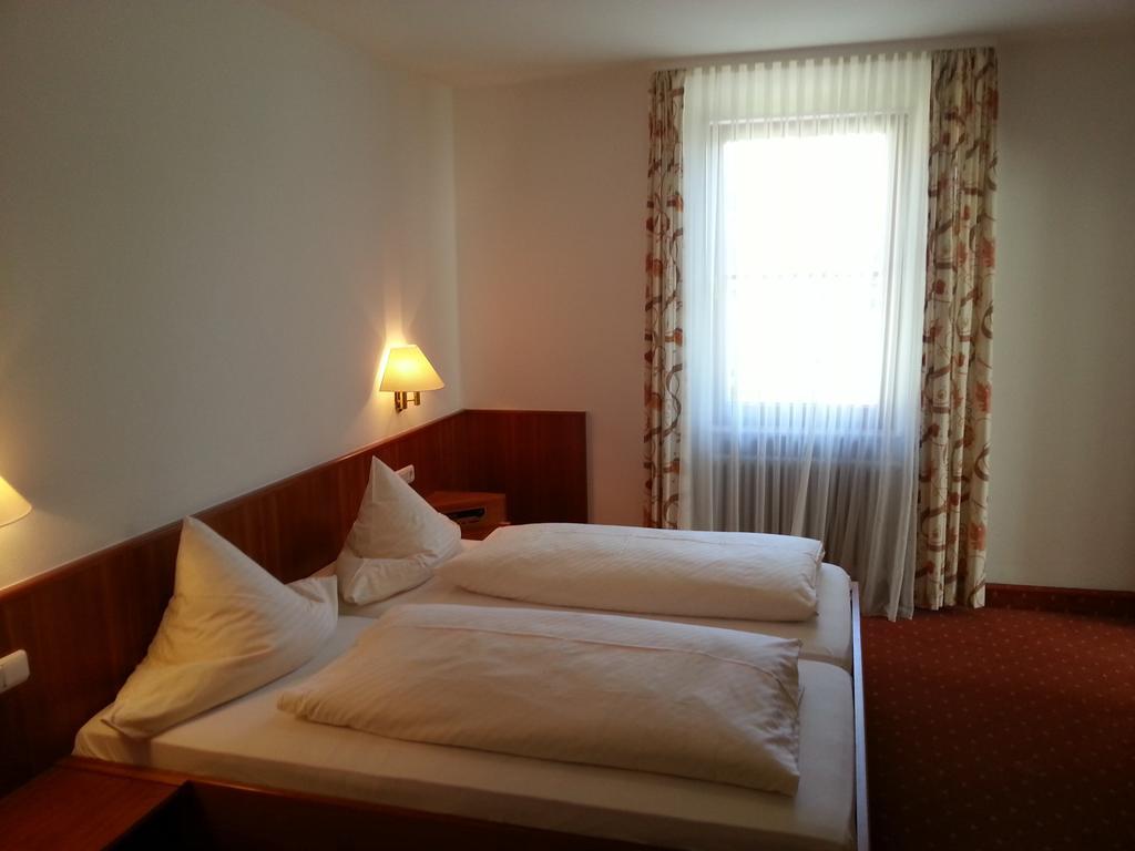 Hotel Seewirt Nonnenhorn Pokoj fotografie
