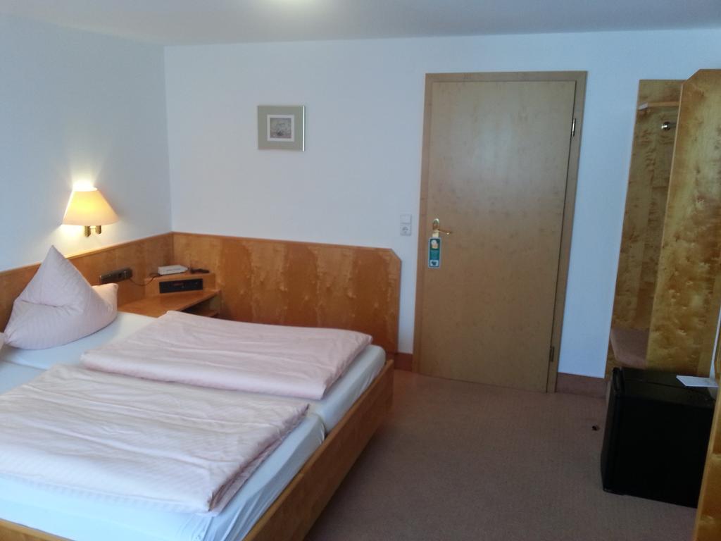 Hotel Seewirt Nonnenhorn Pokoj fotografie