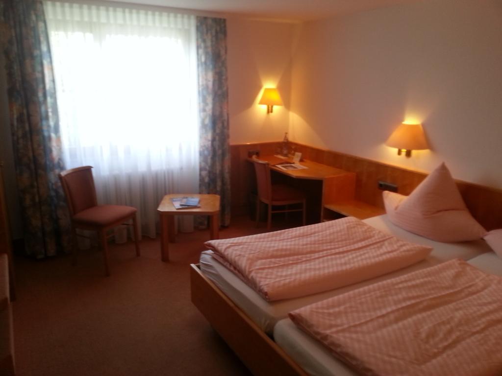 Hotel Seewirt Nonnenhorn Pokoj fotografie