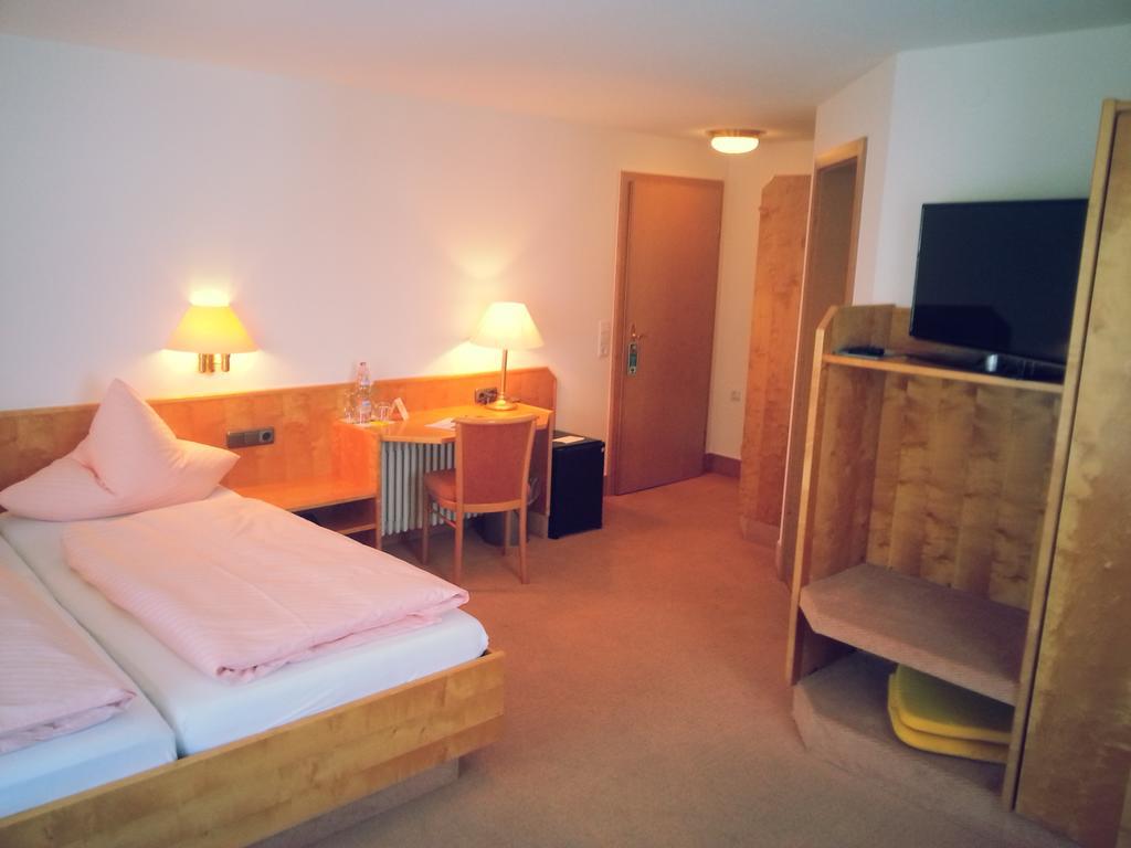 Hotel Seewirt Nonnenhorn Pokoj fotografie