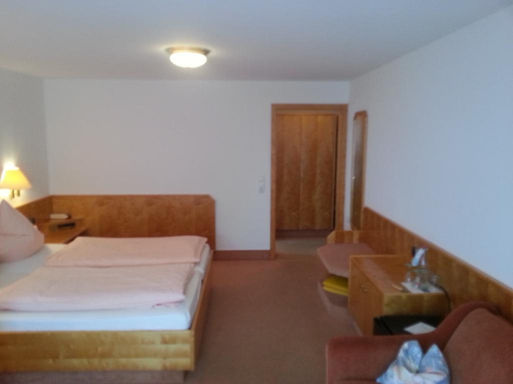 Hotel Seewirt Nonnenhorn Pokoj fotografie